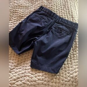Men’s navy Everlane short